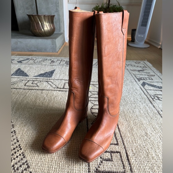 The Christy Dawn Yoko Boot. Size 9.5 - Picture 3 of 7